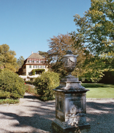 BoGart Schloss Bollschweil