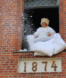 Weihnachtsmarkt Landgestüt Traventhal