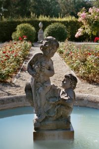 Blickfänger Brunnen - BoGart Schloss Bollschweil