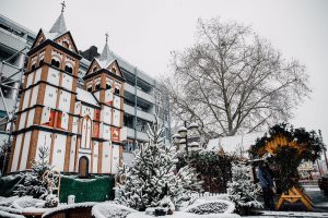 Knuspermarkt Neuwied mit traumhafter Kulisse